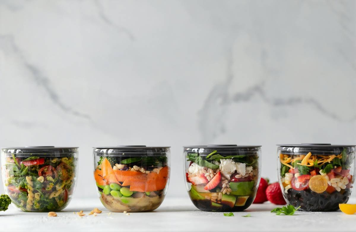 How to Build a Realistic Diet Food Meal Plan That Actually Works (No Kale Tears Allowed)