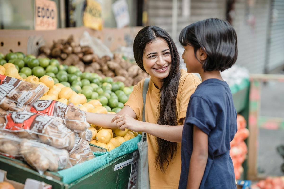 How to Local Eat Territory Food for Sustainable Weight Loss (Without Starving or Sacrificing Flavor)