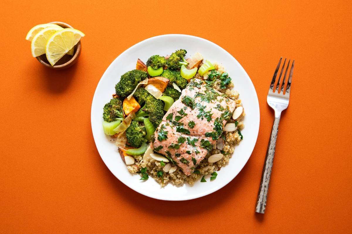 Food for Putting on Weight: 7 Proven Ways to Avoid Costly Gains